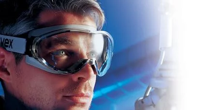 عینک ایمنی گاگل لنز شفاف uvex مدل ultrasonic